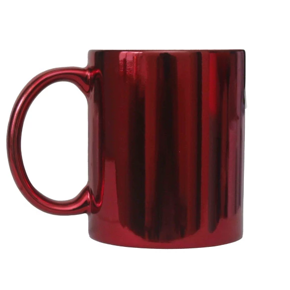 Caneca vermelha cromada